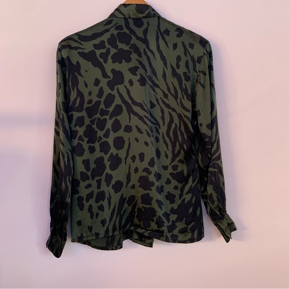 Escada Black and Green Animal Print Blouse, 34 - Picture 3 of 10